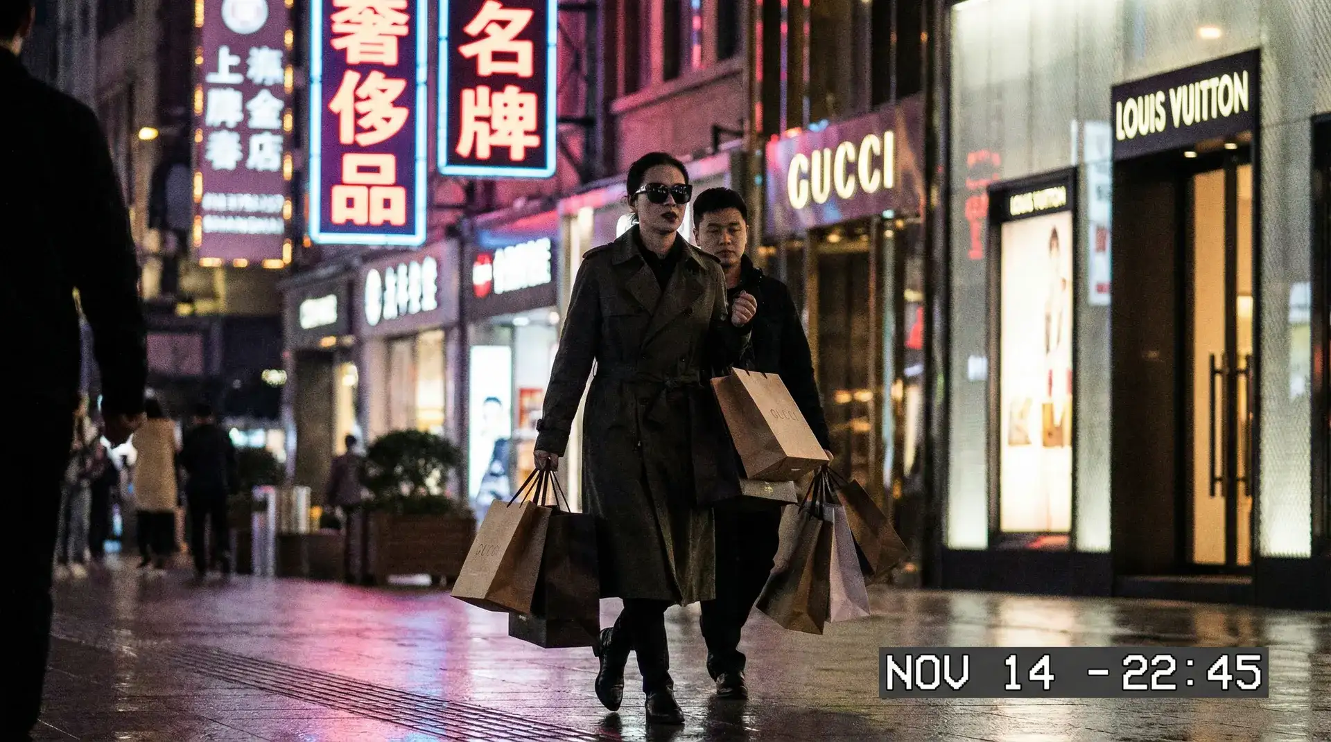 澳门威尼斯人app - 奢侈品购物被拍